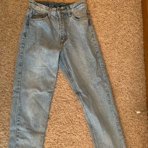 Brandy Melville Mom Jeans.